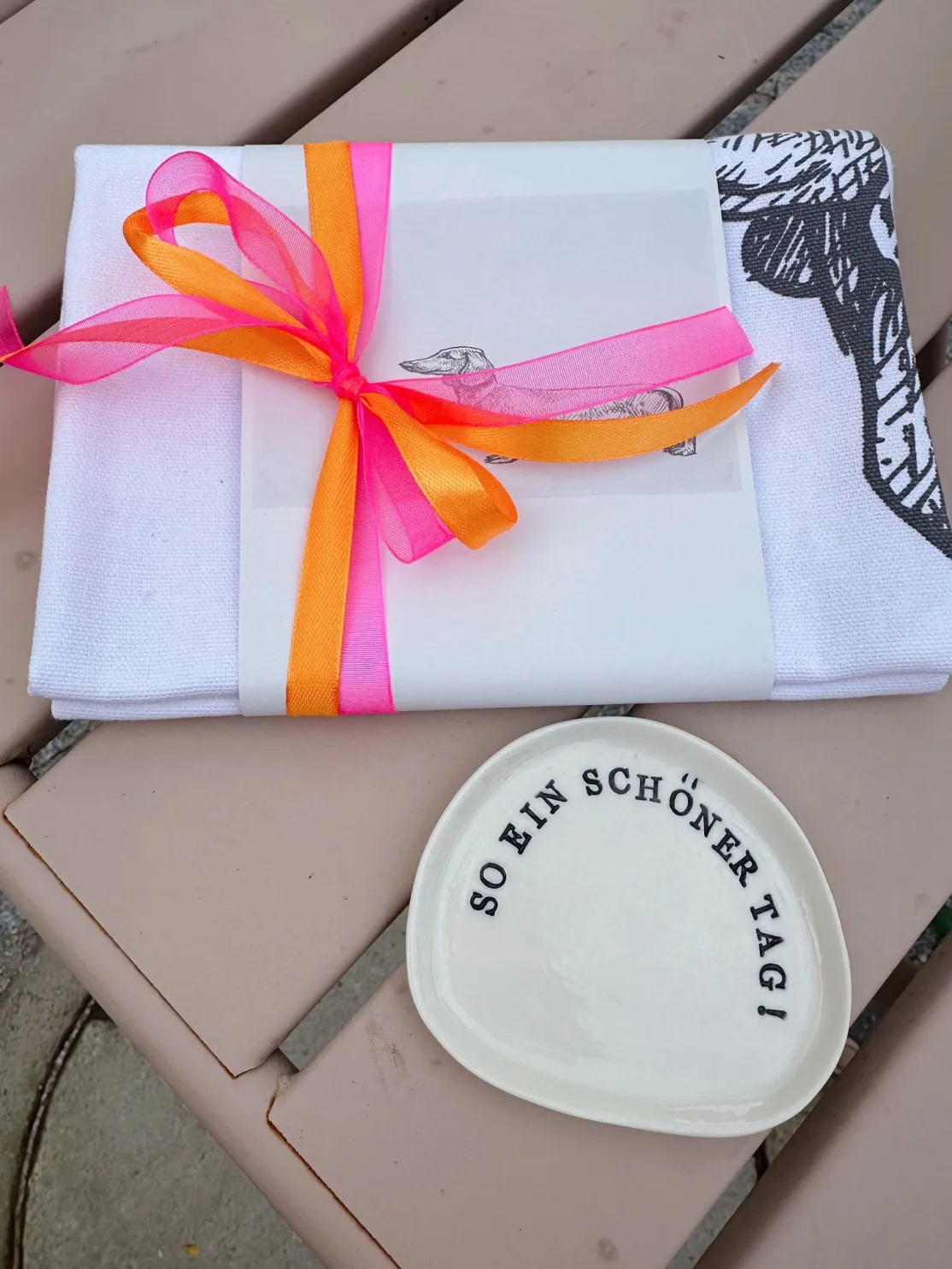 ohrangerie Graue Stücke | Ohrangerie Home<Geschirrtuch, "Dackel", grau